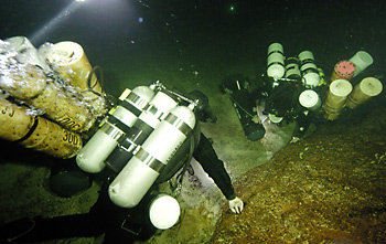 Jarrod Jablonski at Chip's Hole